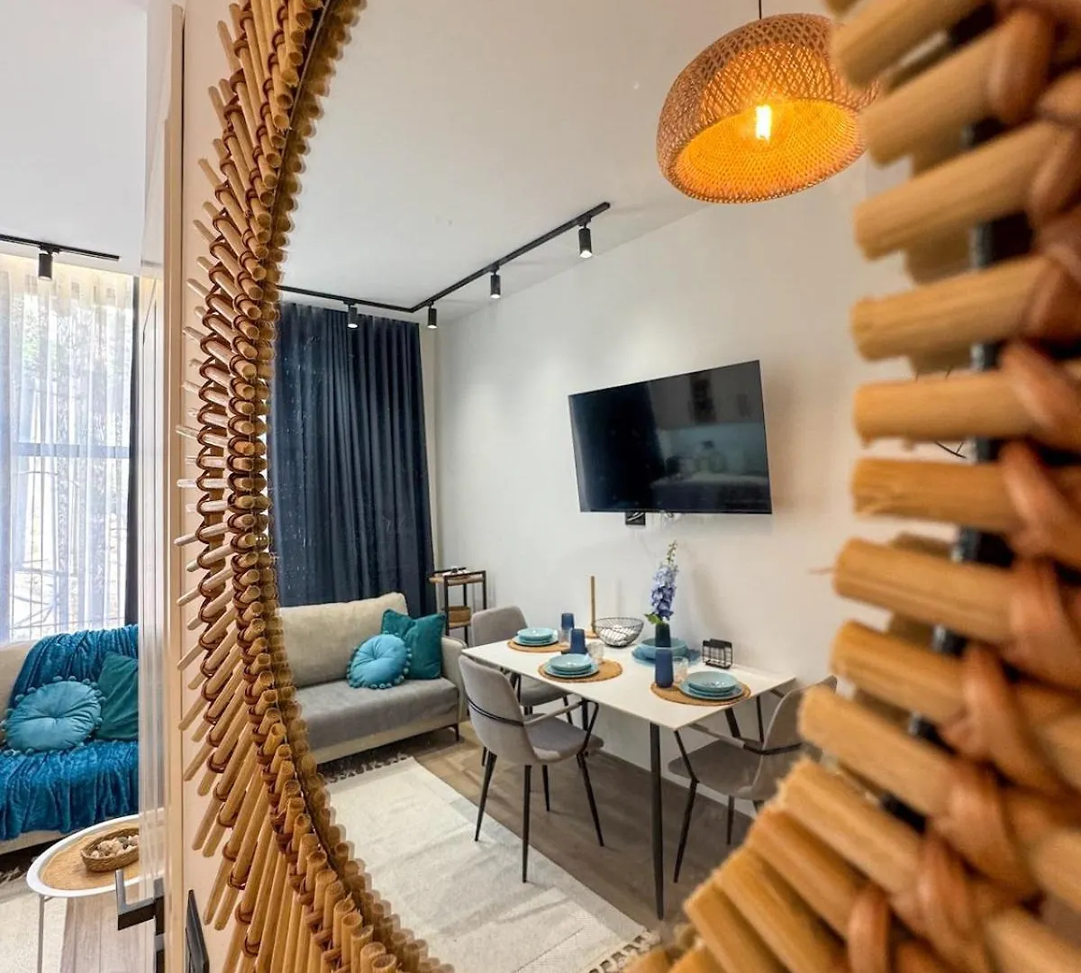 Vila51 Ocean Deluxe Apartment Σαράντα