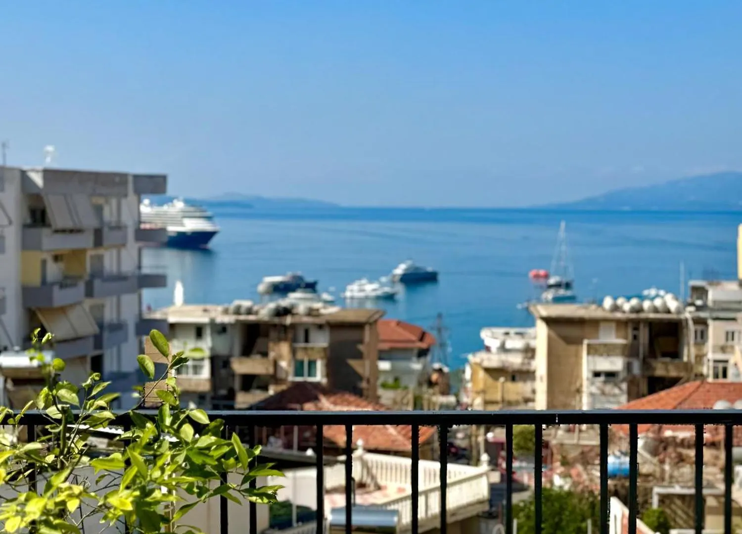 Vila51 Ocean Deluxe Apartment Σαράντα Αλβανία