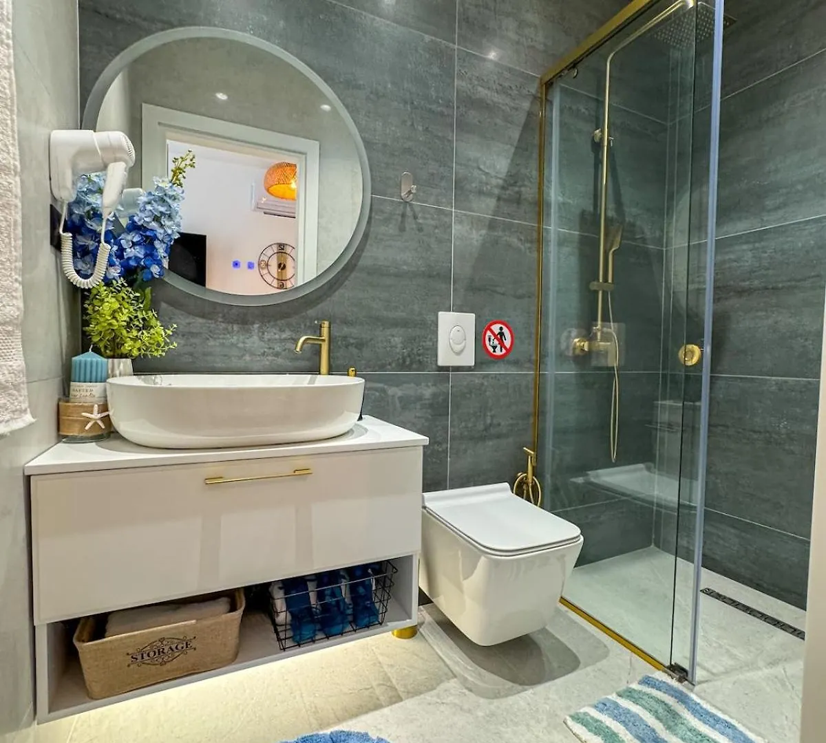 Vila51 Ocean Deluxe Apartment Sarande